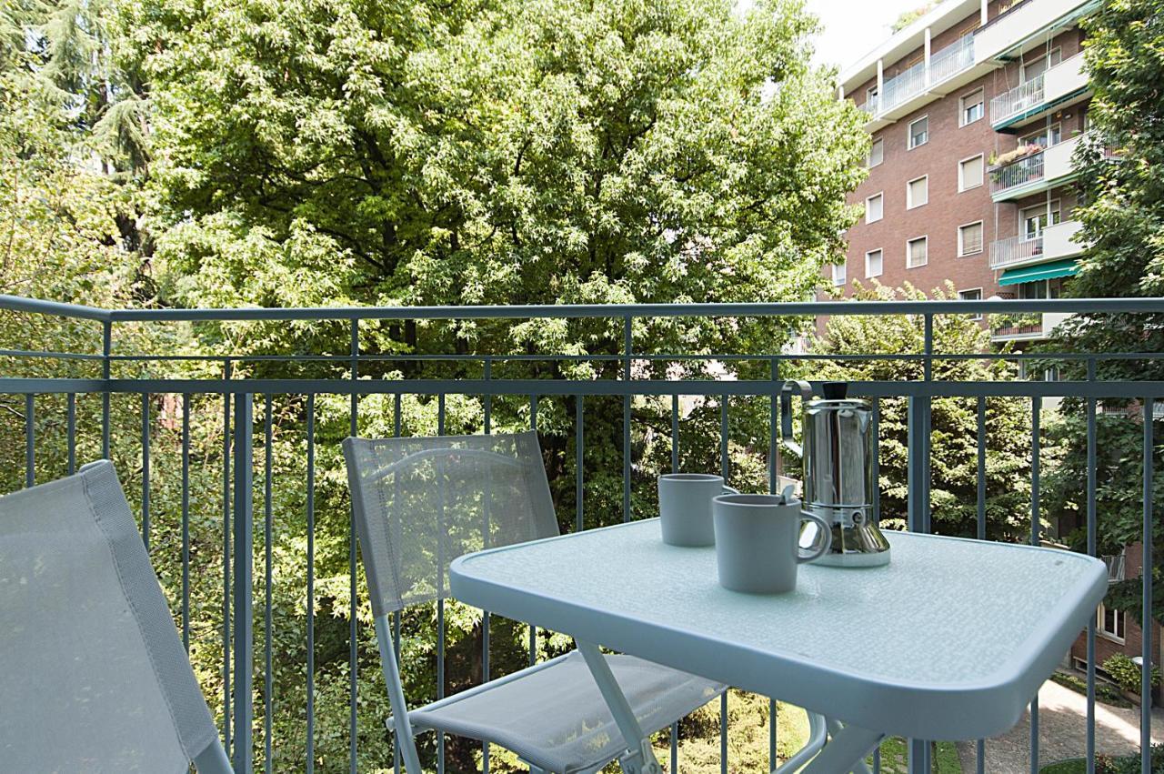 Apartment Youhosty - Solari 43 Milan